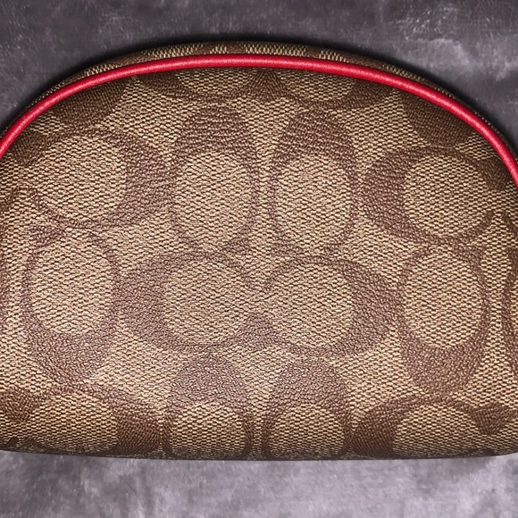 Coach Set New With Tags
Signature Canvas Khaki, Elect. Red (Cross Posted) SOLD - Picture 12 of 15